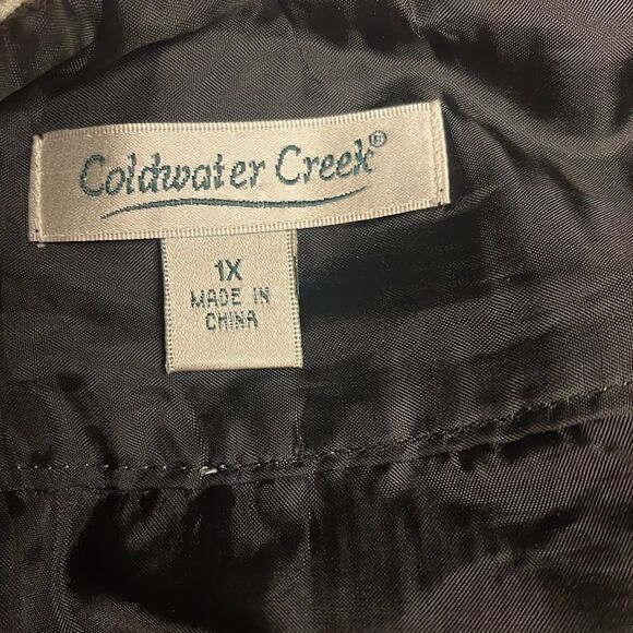 - Coldwater Creek - Picture 2 of 5